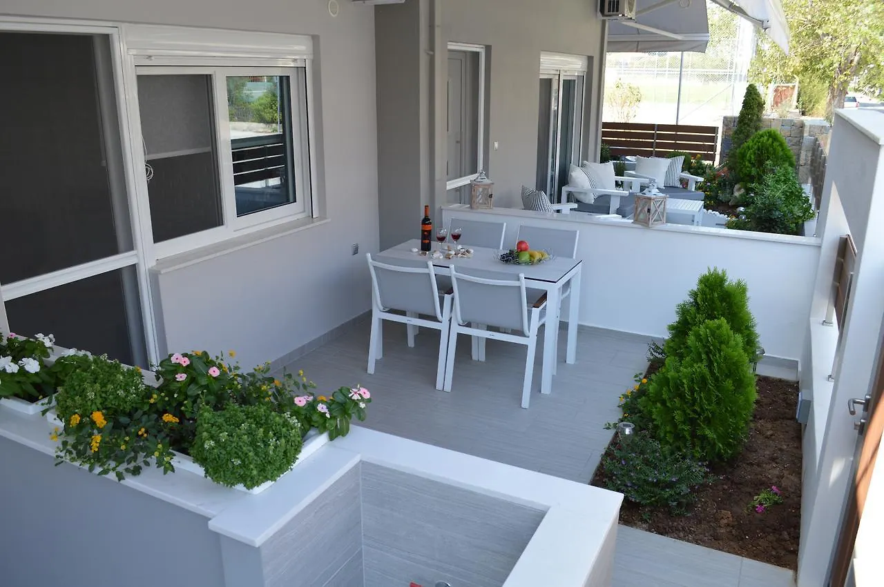 Aqua Luxury Villas Nea Poteidaia Greece